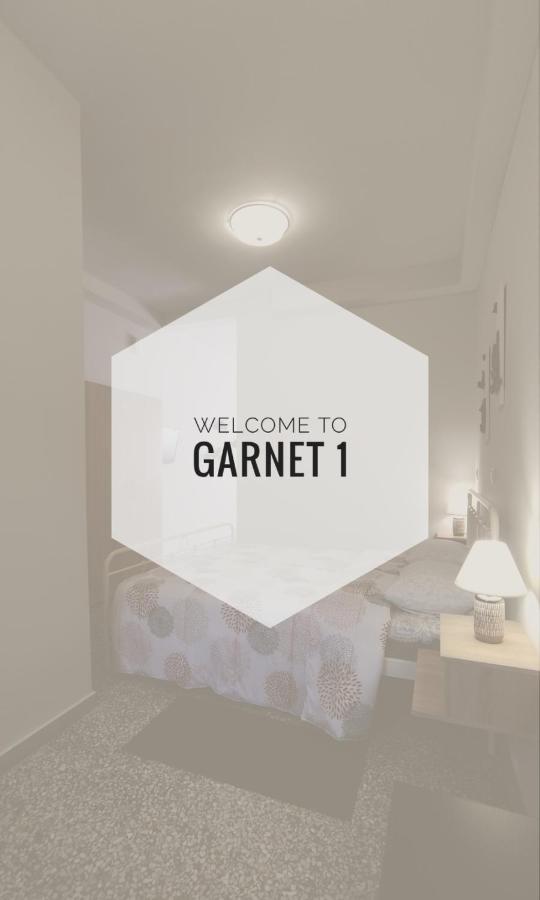 Garnet 1 Lägenhet Kalamata Exteriör bild
